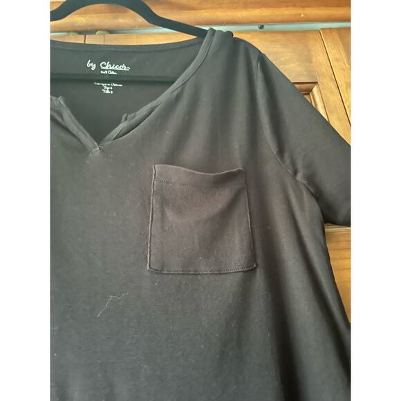 Chico's Women's Split Neck Classic Fit T-Shirt Short Sleeve Black Size 3 (XL/16) - Picture 3 of 9